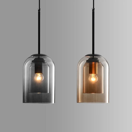Suspensions cloche en double verre gris fumé et marron côte à côte, ampoules filament