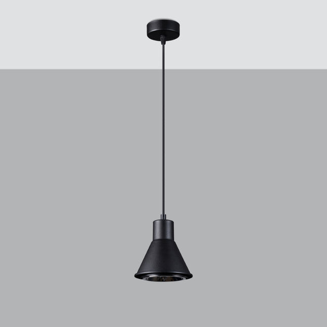 Suspension conique en acier noir mat, câble textile et rosace de plafond, réflecteur ES111 visible.