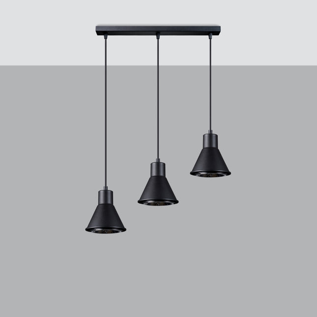 Suspension conique 3 têtes en acier noir mat, rampe de plafond et câbles textiles échelonnés.