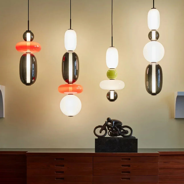Suspension créative en verre coloré empilé au design artistique