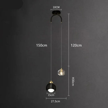 Les deux têtes lumineuses de la suspension cristal nordique