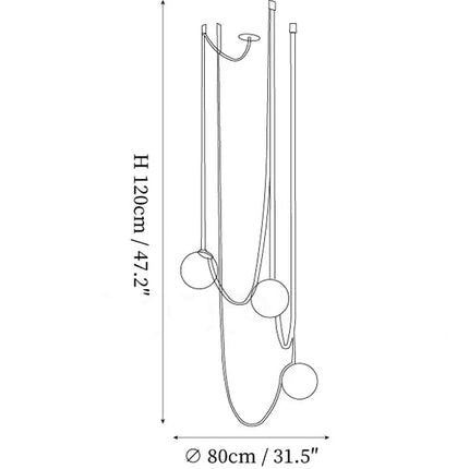 Composition de la suspension en cuir cognac à globes opalins installée au-dessus d'un salon avec plante et canapé.