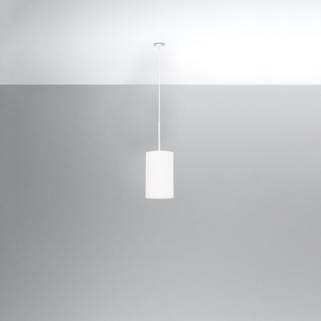 Suspension cylindre en tissu blanc suspendue à un câble, abat-jour tubulaire épuré sur fond gris