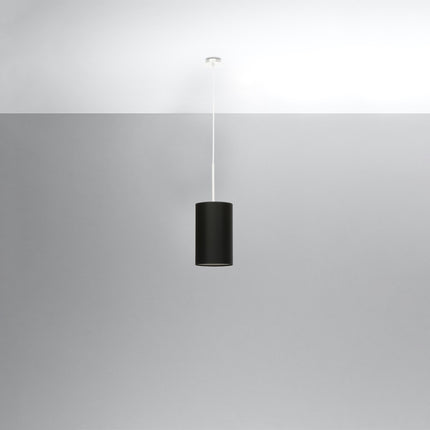 Suspension cylindre en tissu noir suspendue à un câble, abat-jour tubulaire épuré sur fond gris
