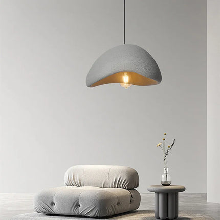 Suspension japonaise design LED minimaliste en blanc, pour un éclairage contemporain et élégant.