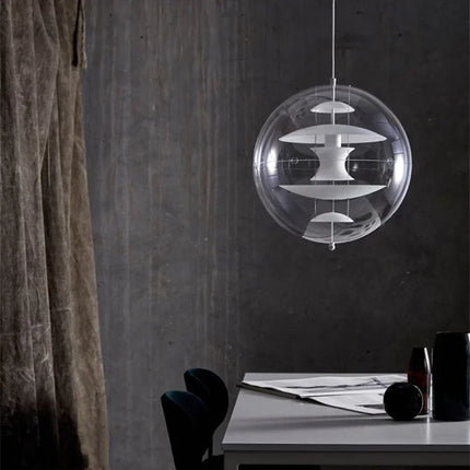 Suspension Créative Design Nordique Transparente en couleur blanche, design contemporain pour éclairage intérieur.
