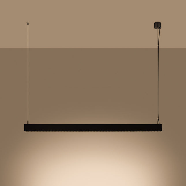 Suspension Design Poutre 120 cm noire allumée, éclairage 3000K directionnel vers le bas