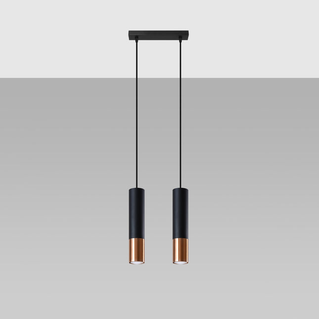 Suspension double à deux tubes noir et cuivre vue de face sur fond gris
