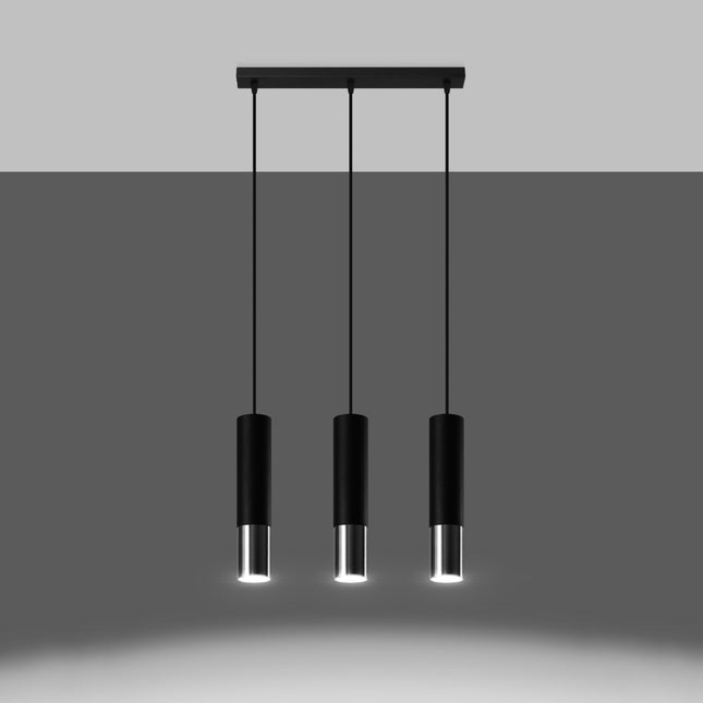 Trois tubes noir mat à anneau chrome de la suspension Duo Metallic vus de face