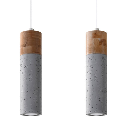 Détail des deux têtes de la suspension Fusion Minimaliste 2 spots, tubes en béton gris et bois clair, culots GU10 apparents.