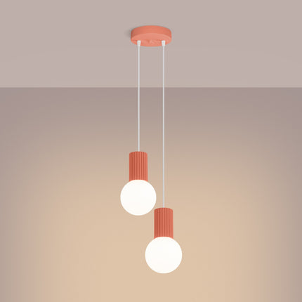 Suspension Halo 2 globes en grappe pêche, lumière allumée, diffusion du verre opalin