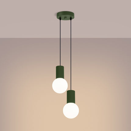 Suspension Halo 2 globes en grappe vert olive, lumière allumée, diffusion du verre opalin