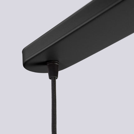 Suspension Halo 2 globes sur barre noire, détail de la fixation