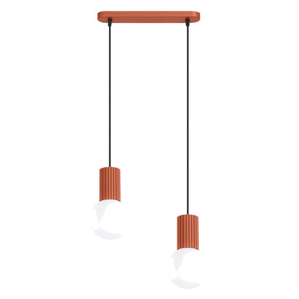 Suspension Halo 2 globes sur barre rouge ocre, packshot sur fond blanc