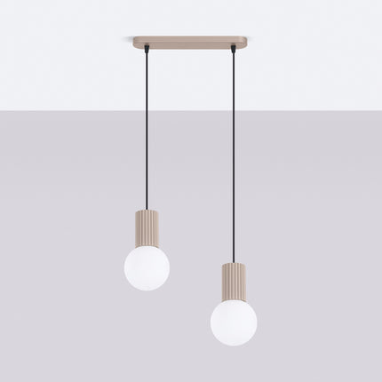 Suspension Halo 2 globes sur barre taupe, vue en situation sur fond clair