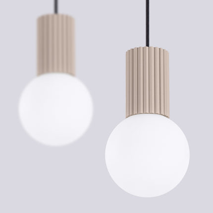 Suspension Halo 2 globes sur barre taupe, packshot de trois quarts