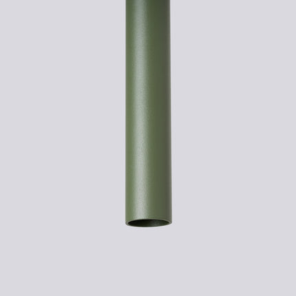 suspension halo 2 tubes étagés vert olive en acier, vue de détail