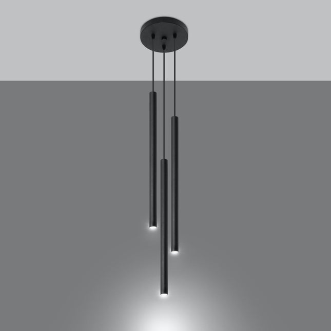 Gros plan sur un tube de la suspension Halo, acier noir mat et source lumineuse discrète en embout