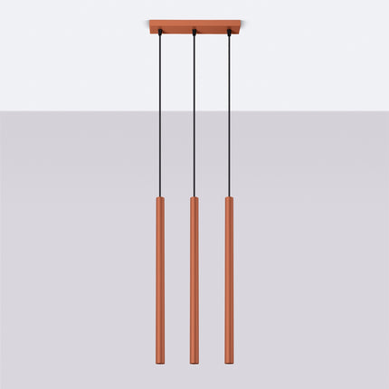 suspension halo 3 tubes alignés rouge ocre en acier, vue en situation