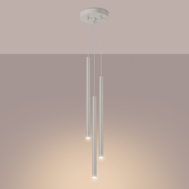 suspension halo 3 tubes étagés beige en acier, lumière allumée