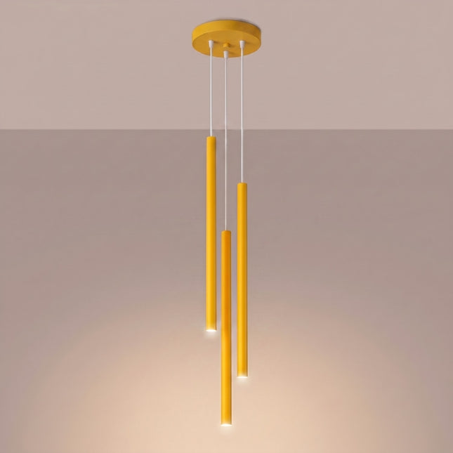 suspension halo 3 tubes étagés jaune ambré en acier, lumière allumée