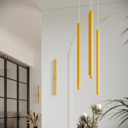 suspension halo 3 tubes étagés jaune ambré en acier, intérieur contemporain