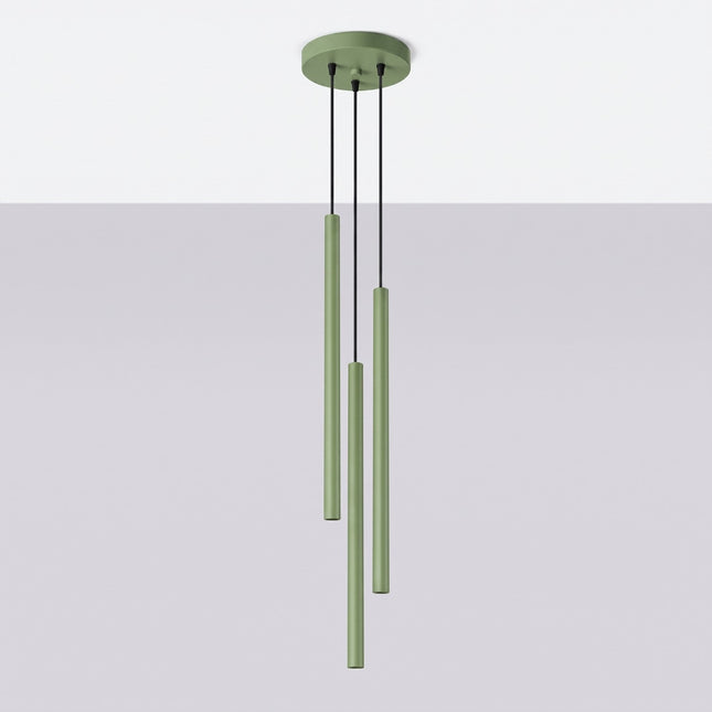 suspension halo 3 tubes étagés vert sauge en acier, vue en situation