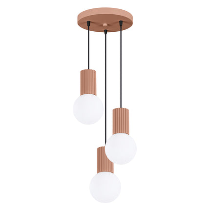Suspension Halo 3P Moka, luminaire 3 globes verre opalin et aluminium moka nervuré, packshot studio fond blanc