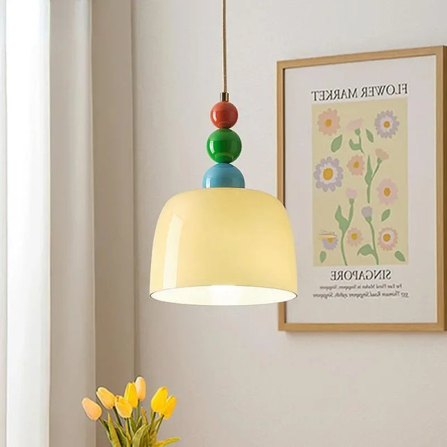 Suspension LED design français avec abat-jour en verre et structure métal