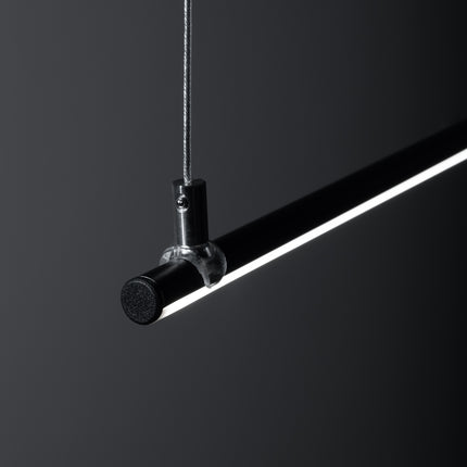 Détail de la fixation par câble et de la platine de la Suspension Ligne Minimaliste