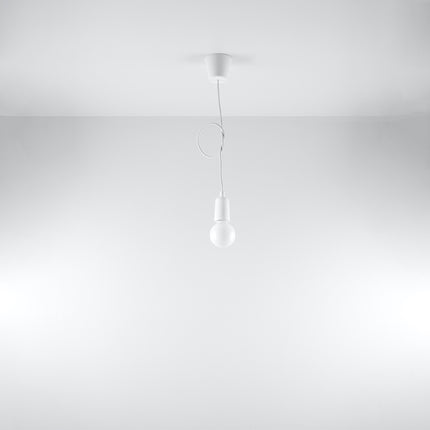 Vue d'angle de la suspension Ligne Pure blanche avec ampoule apparente