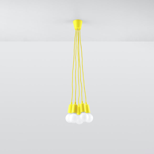 Suspension Ligne Pure jaune 5 lampes suspendue au plafond, éteinte