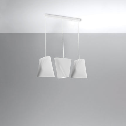 Suspension linéaire 3 lampes à abat-jour torsadés en tissu blanc fixée au plafond, barre blanche