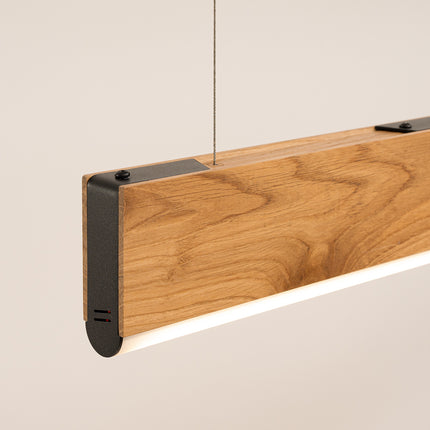 Détail de l'embout anthracite, du câble et du diffuseur allumé de la suspension