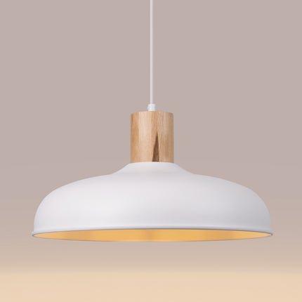 Suspension Luminis Minimaliste blanche, détail de l'abat-jour vu cable