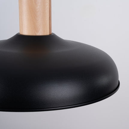 Suspension Luminis Minimaliste noire, détail de l'abat-jour vu angle 2