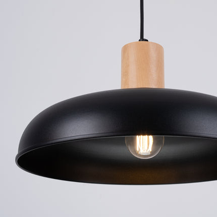Suspension Luminis Minimaliste noire, détail de l'abat-jour vu ensemble