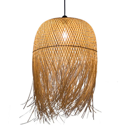 Suspension méduse en bambou dans un intérieur naturel et artistique