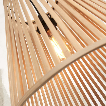 Close-up of the bamboo weave of the Merapi pendant light with visible E27 filament bulb