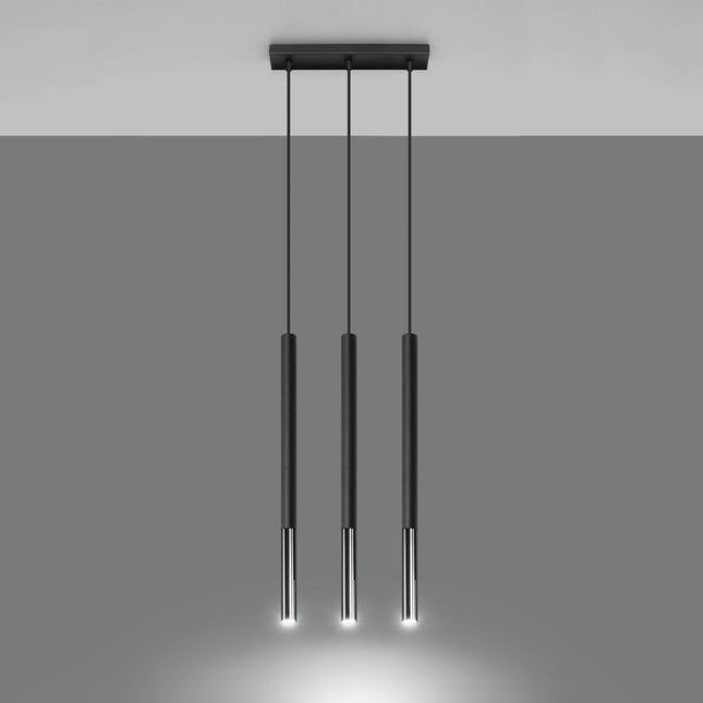 Suspension Mozaica allumée, lumière chaude projetée par les trois tubes G9