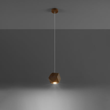Suspension bois naturel allumée avec ampoule GU10 diffusant un halo de lumière vers le bas
