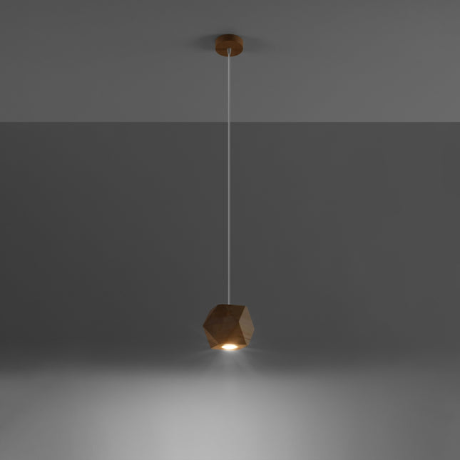 Suspension bois naturel allumée avec ampoule GU10 diffusant un halo de lumière vers le bas