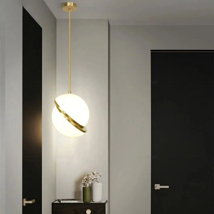 Suspension nordique double demi-sphère LED au-dessus d'un îlot de cuisine