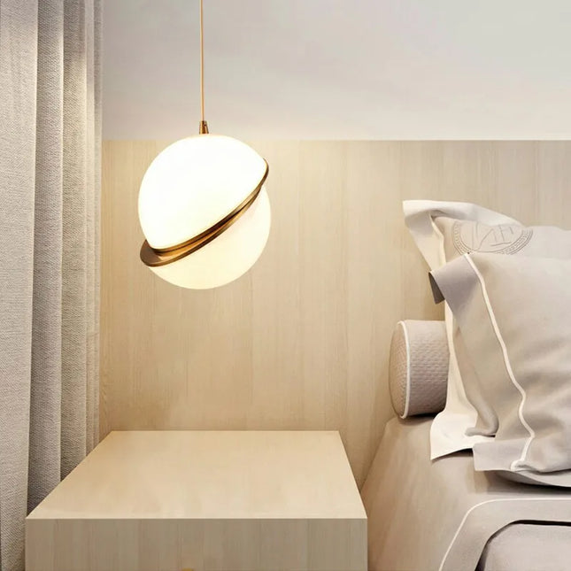 Suspension nordique double demi-sphère LED suspendue dans un salon