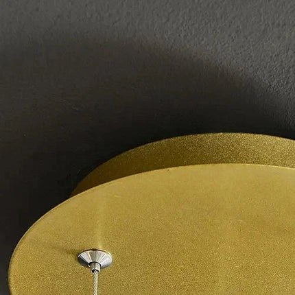 Détail de la bande LED intégrée de la suspension feuilles de ginkgo