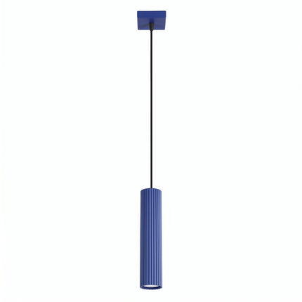 Suspension Oslo 1 Cylindre en Aluminium Cannelé Bleu Outremer, packshot sur fond blanc