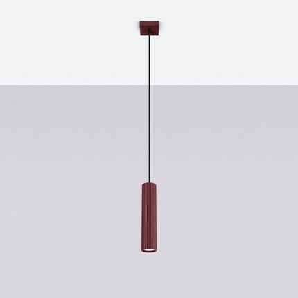 Suspension Oslo 1 Cylindre en Aluminium Cannelé Bordeaux, vue en situation