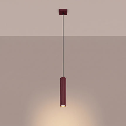 Suspension Oslo 1 Cylindre en Aluminium Cannelé Bordeaux, lumière allumée