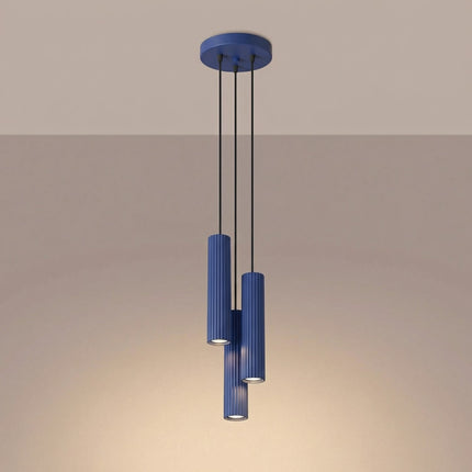 Suspension Oslo 3 cylindres en cascade bleu outremer, lumière allumée