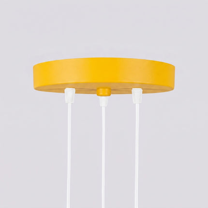 Suspension Oslo 3 cylindres en cascade jaune ambré, détail de la fixation